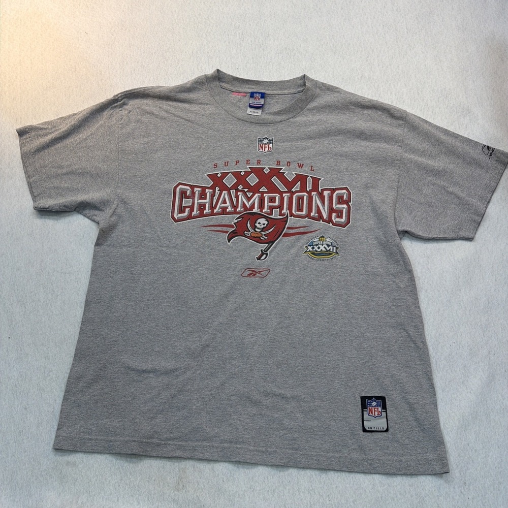 Reebok NFL Tampa‎ Bay Buccaneers Super Bowl XXXVII Champions Gray T-Shirt XL